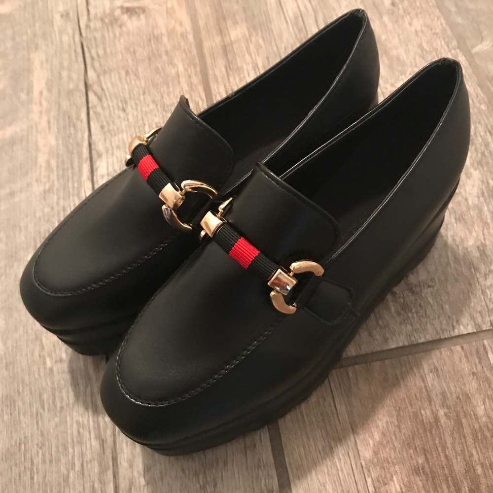 Chunky platform loafers